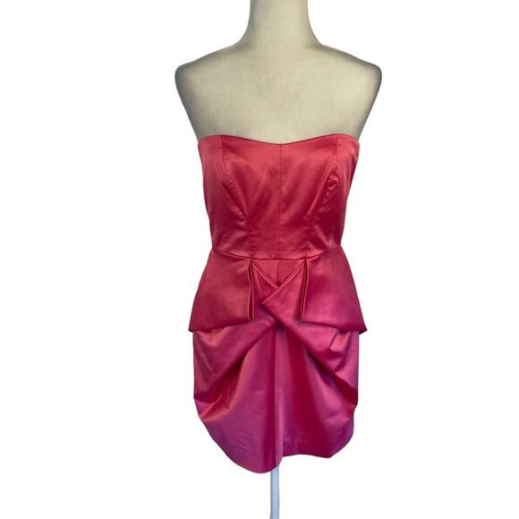 BCBGeneration Hot Pink Satin Strapless Special Occasion Mini Dress Size 6 - Picture 2 of 7